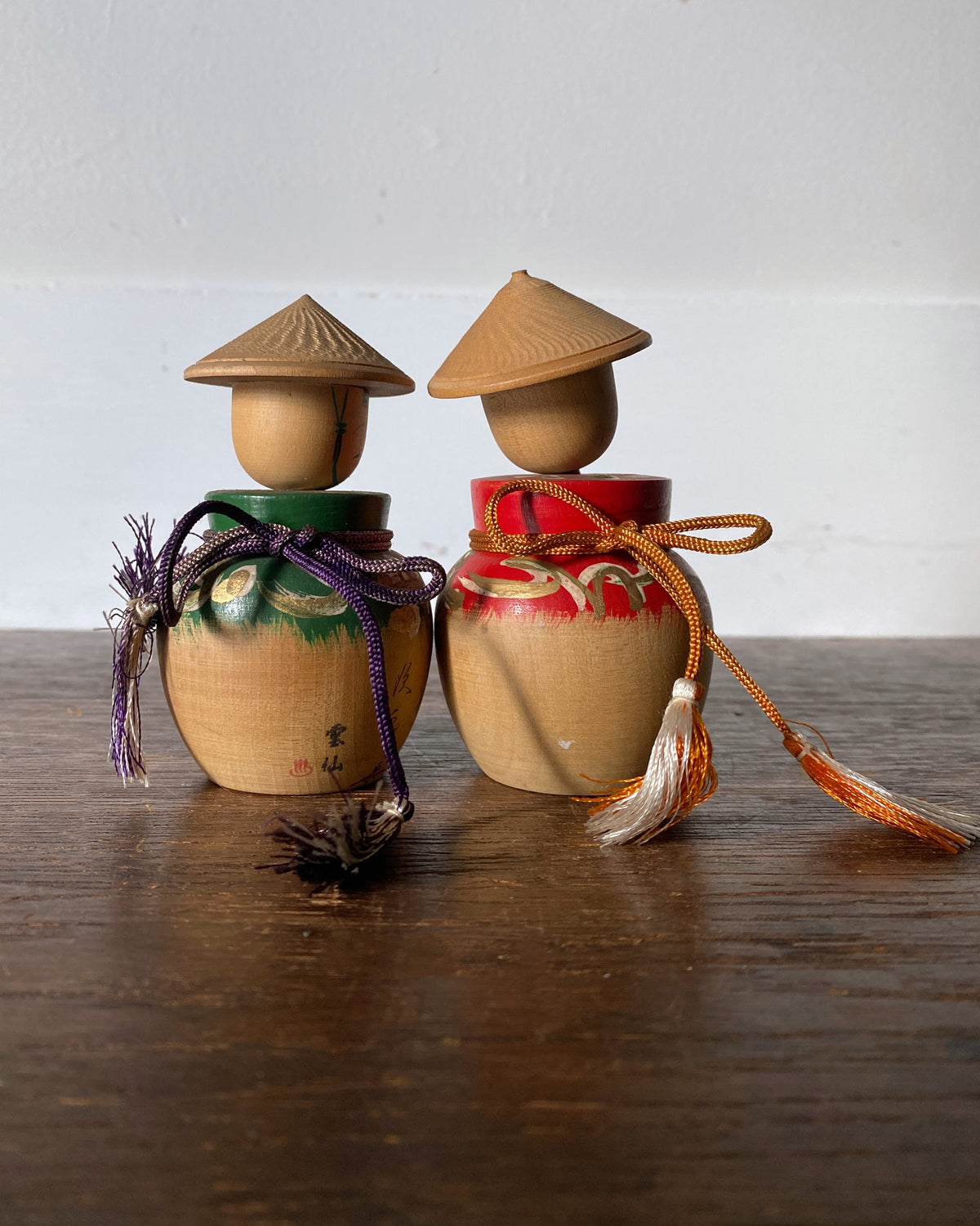 vintage traveller kokeshi pair
