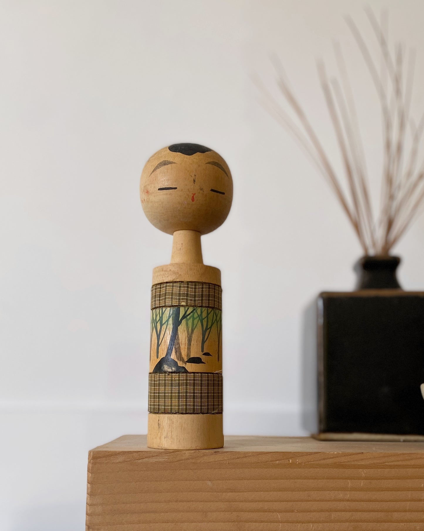 vintage kokeshi doll