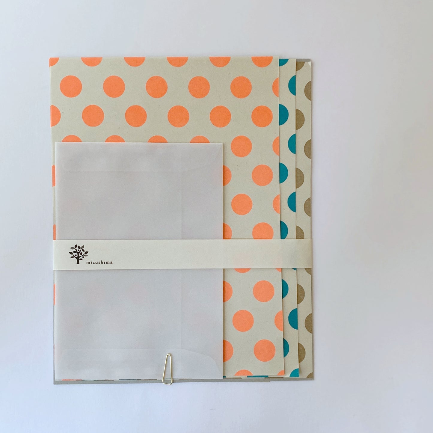 nombre : polka dot letter set