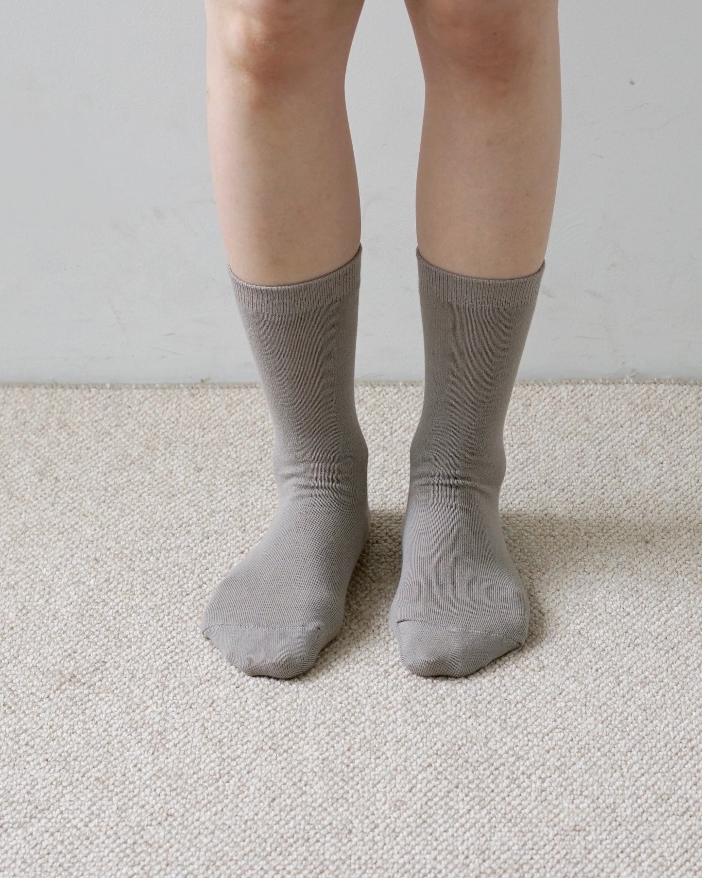 hakne : silk cotton double faced socks