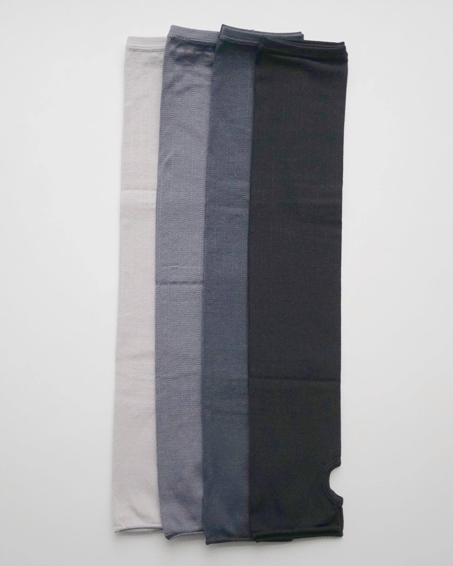 hakne : silk arm covers long
