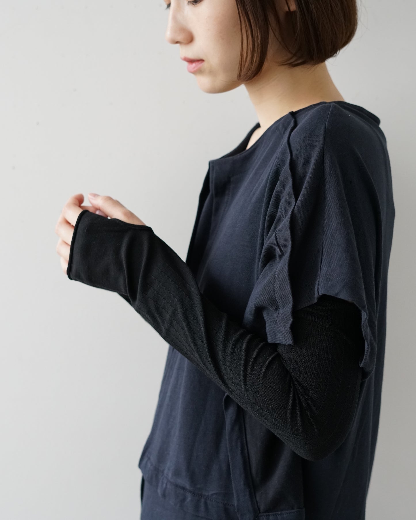 hakne : silk arm covers long