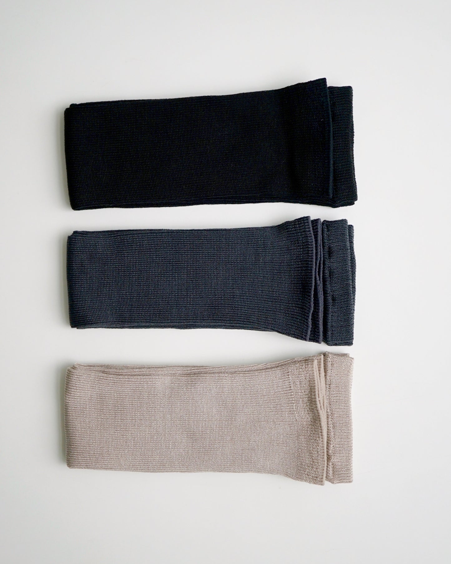 hakne : silk arm and leg warmers