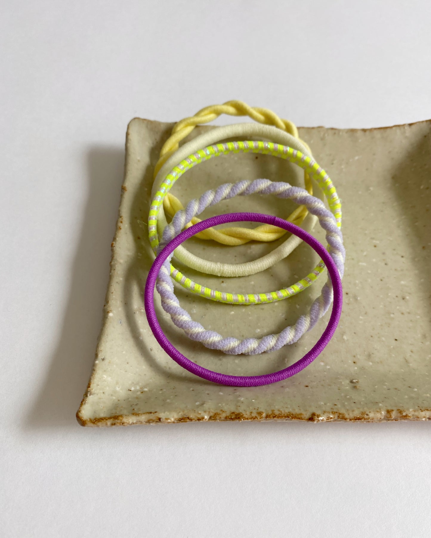 uki : hair ties - tomago
