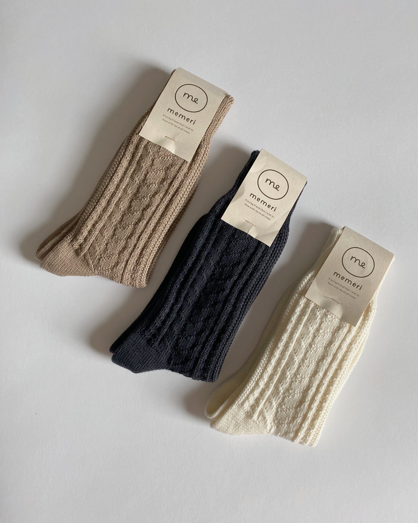 memeri : wool cotton cable socks