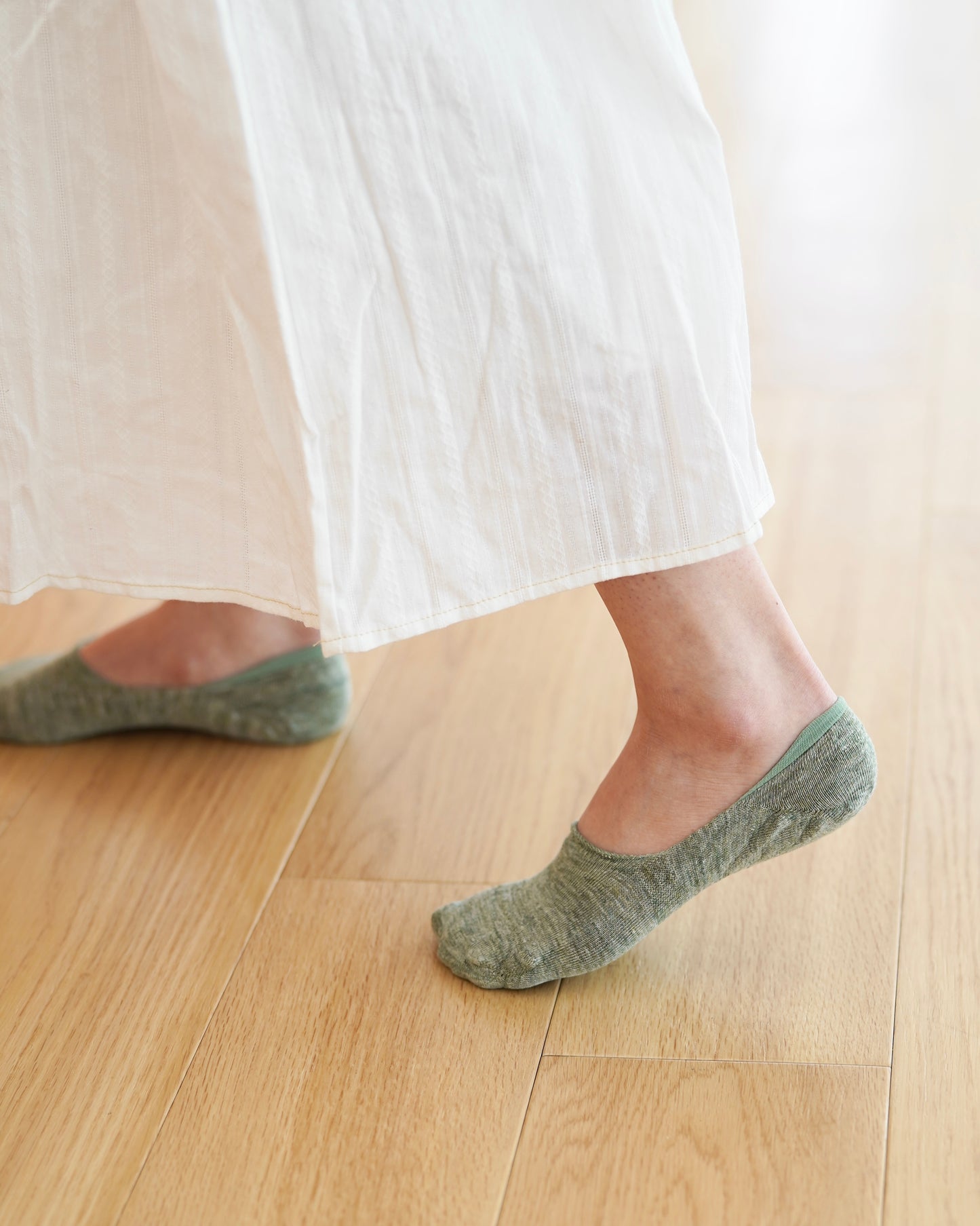 memeri : linen no show liners