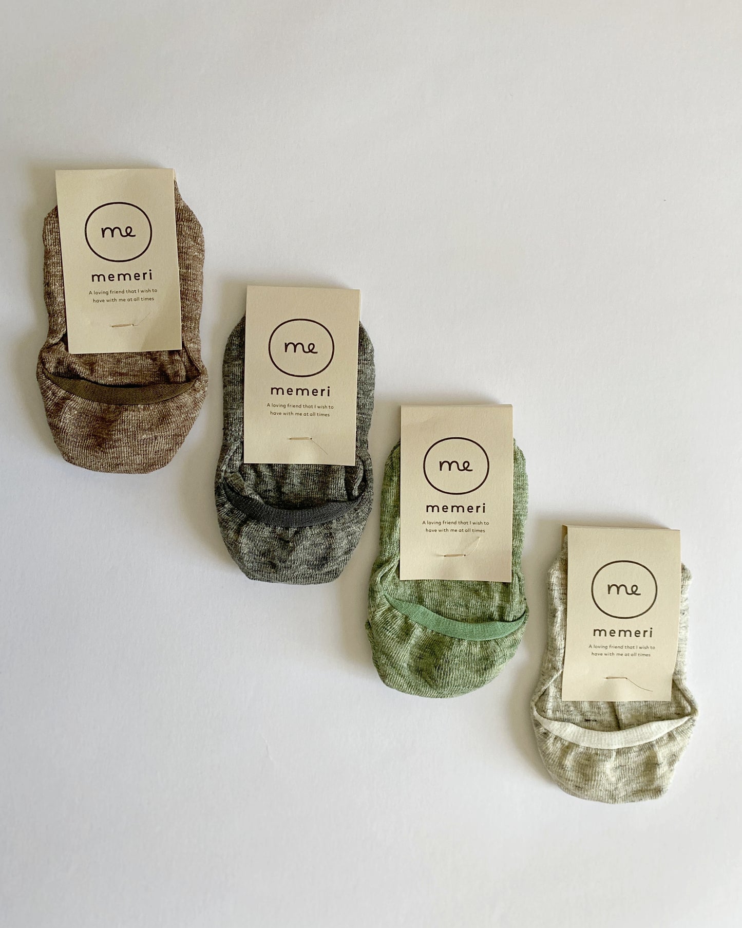 memeri : linen no show liners