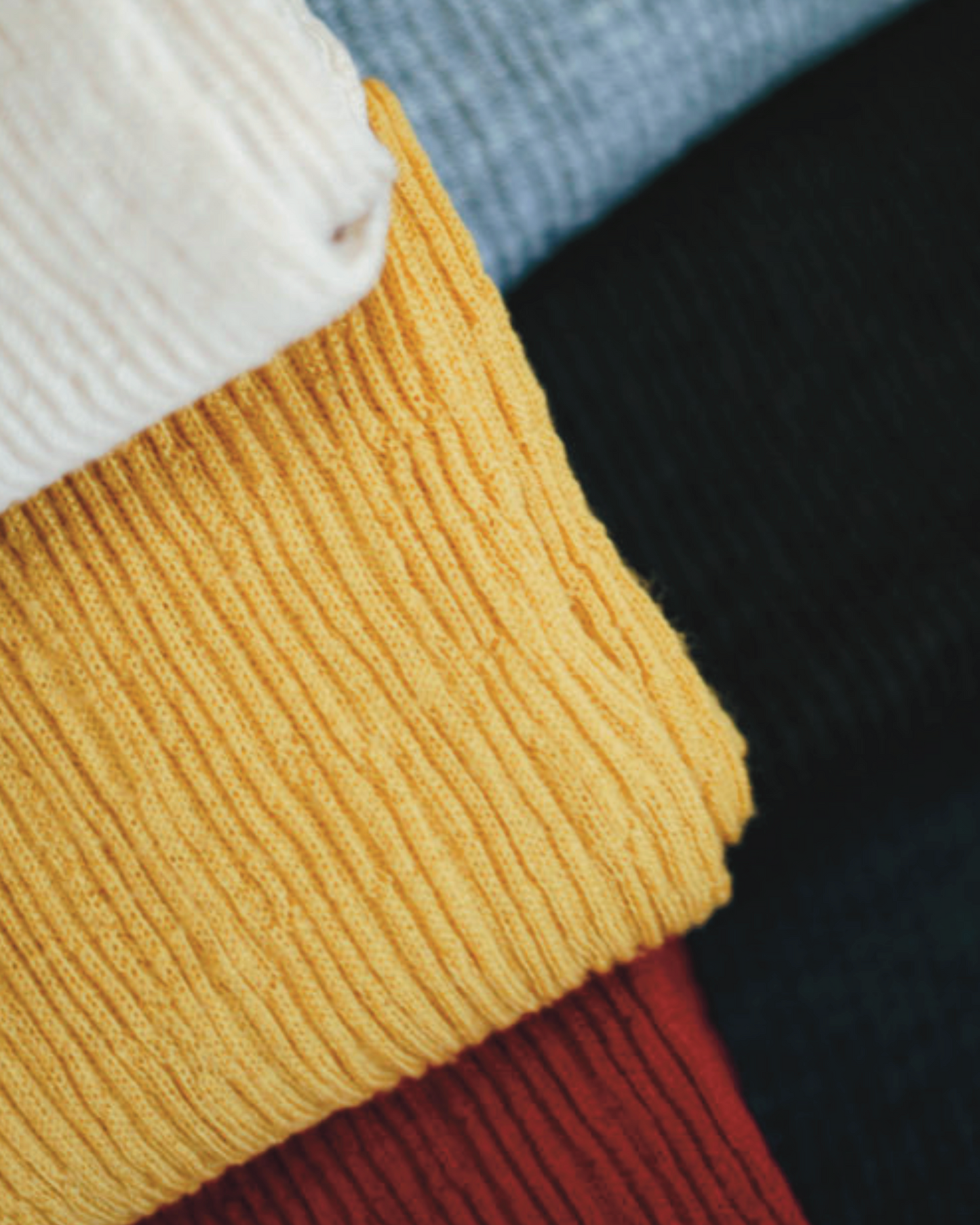 memeri : merino wool loop scarf
