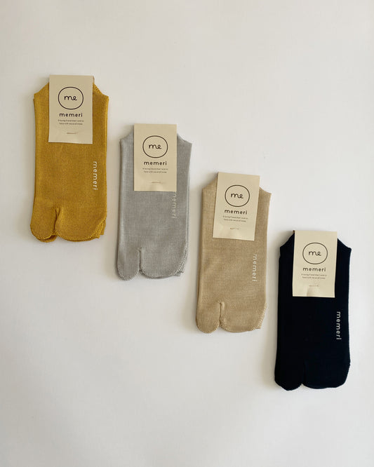 memeri : giza cotton tabi socks