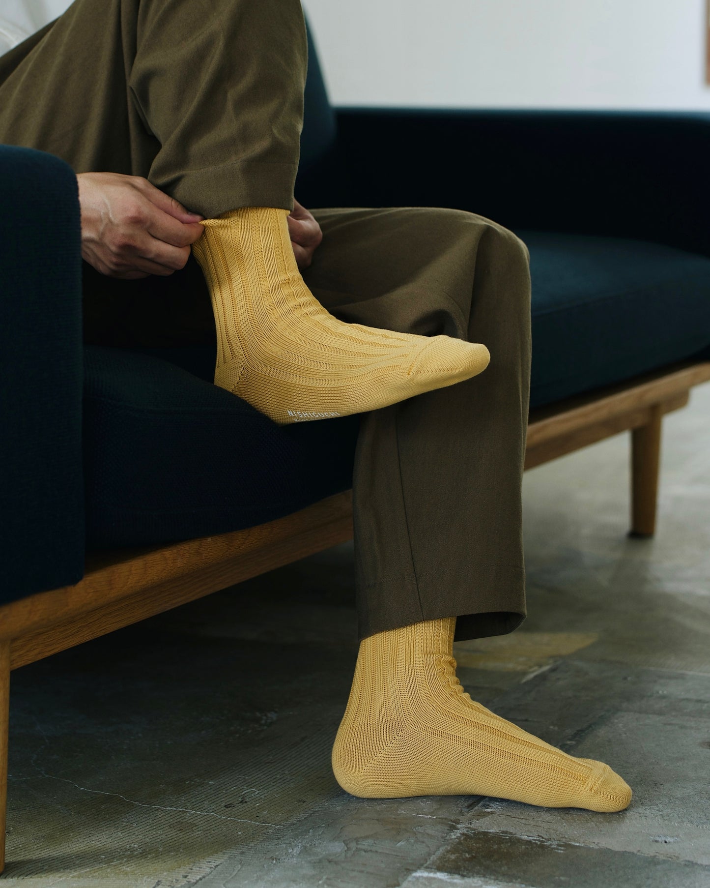 NISHIGUCHI KUTSUSHITA : praha egyptian cotton ribbed sock
