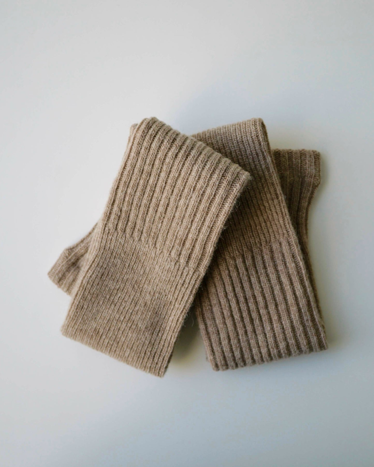 NISHIGUCHI KUTSUSHITA : alpaca wool arm and leg warmers