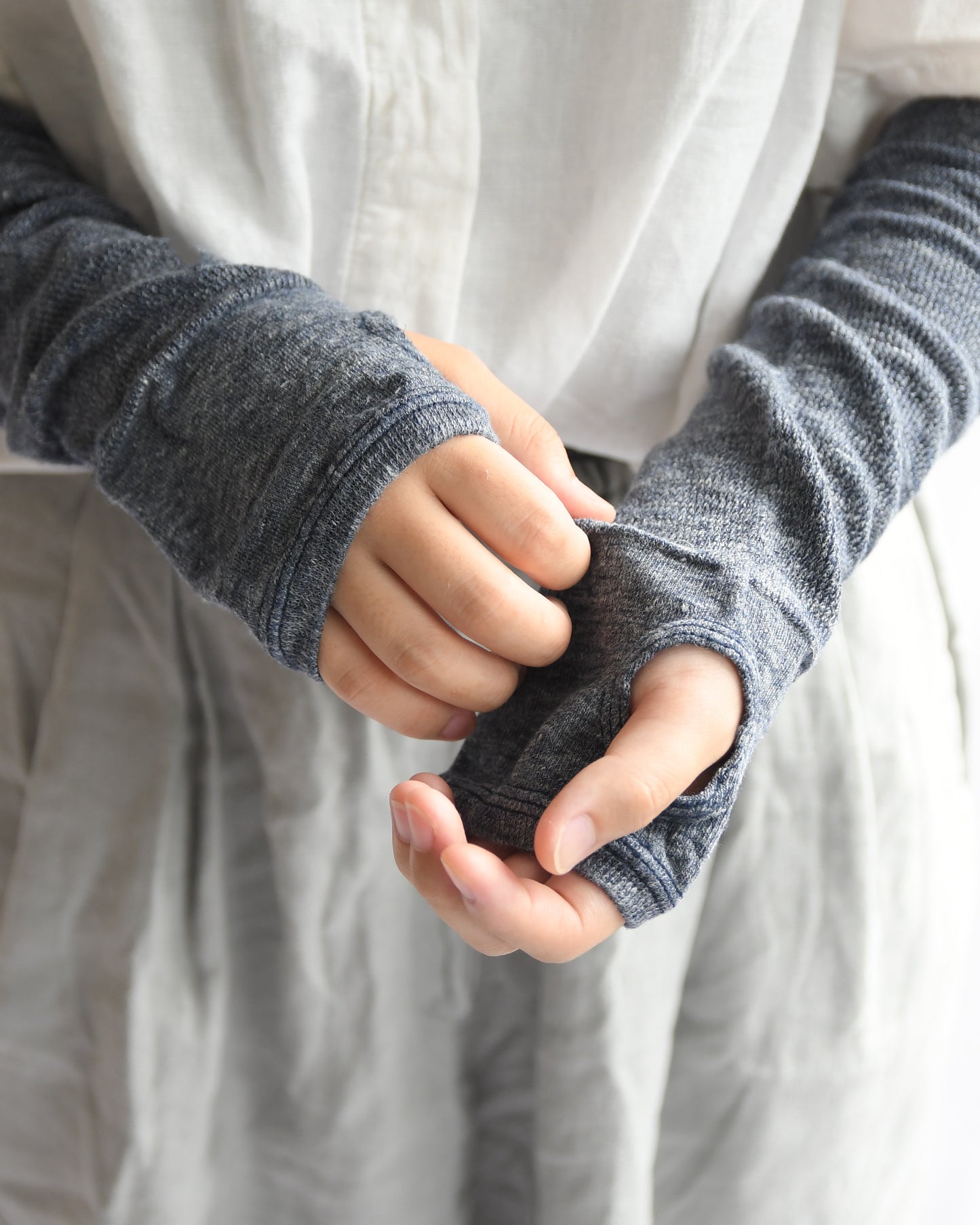 NISHIGUCHI KUTSUSHITA : teni linen arm covers short