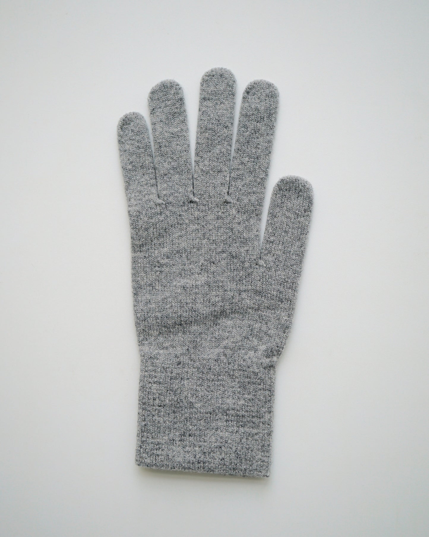 NISHIGUCHI KUTSUSHITA : merino wool gloves