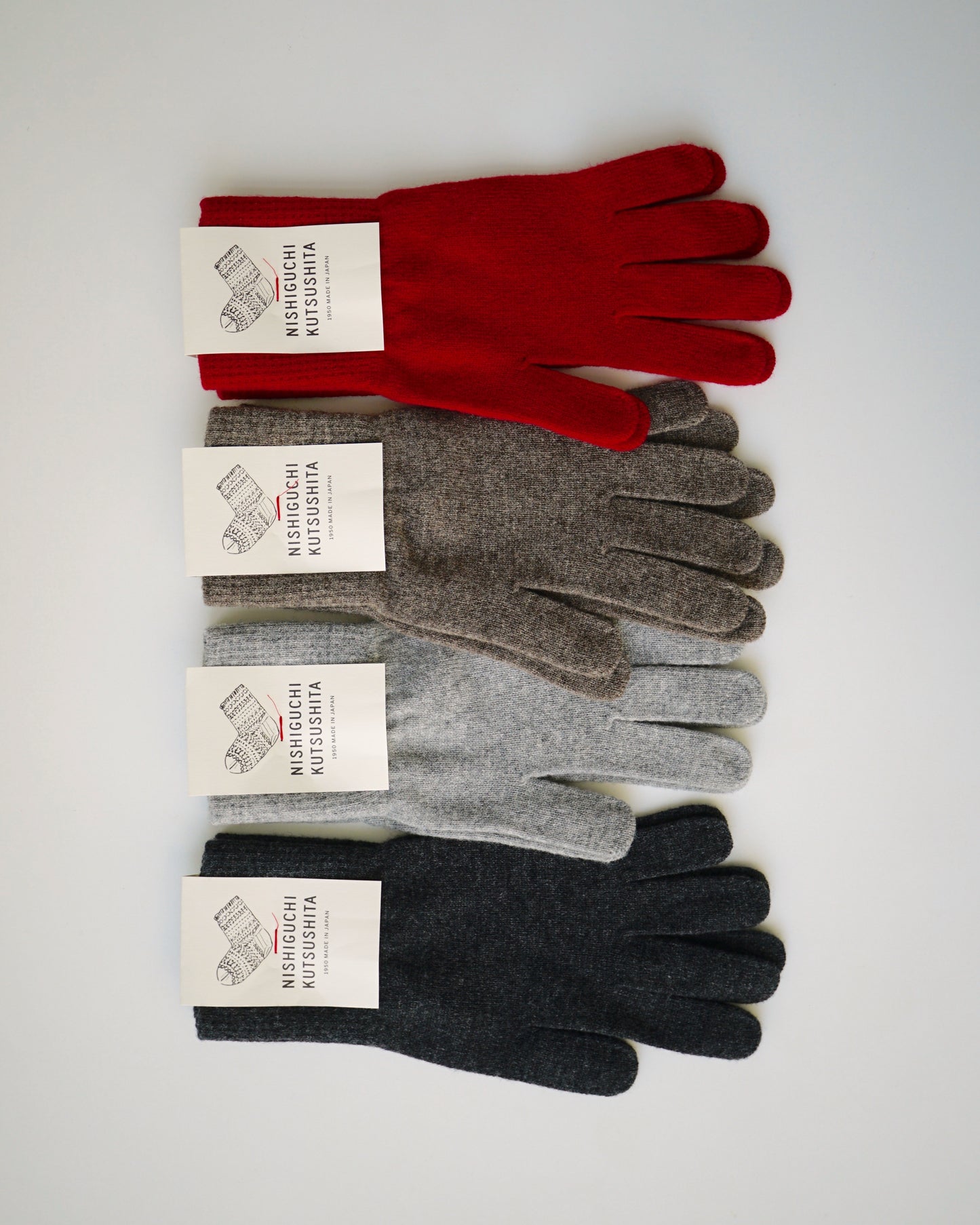 NISHIGUCHI KUTSUSHITA : merino wool gloves
