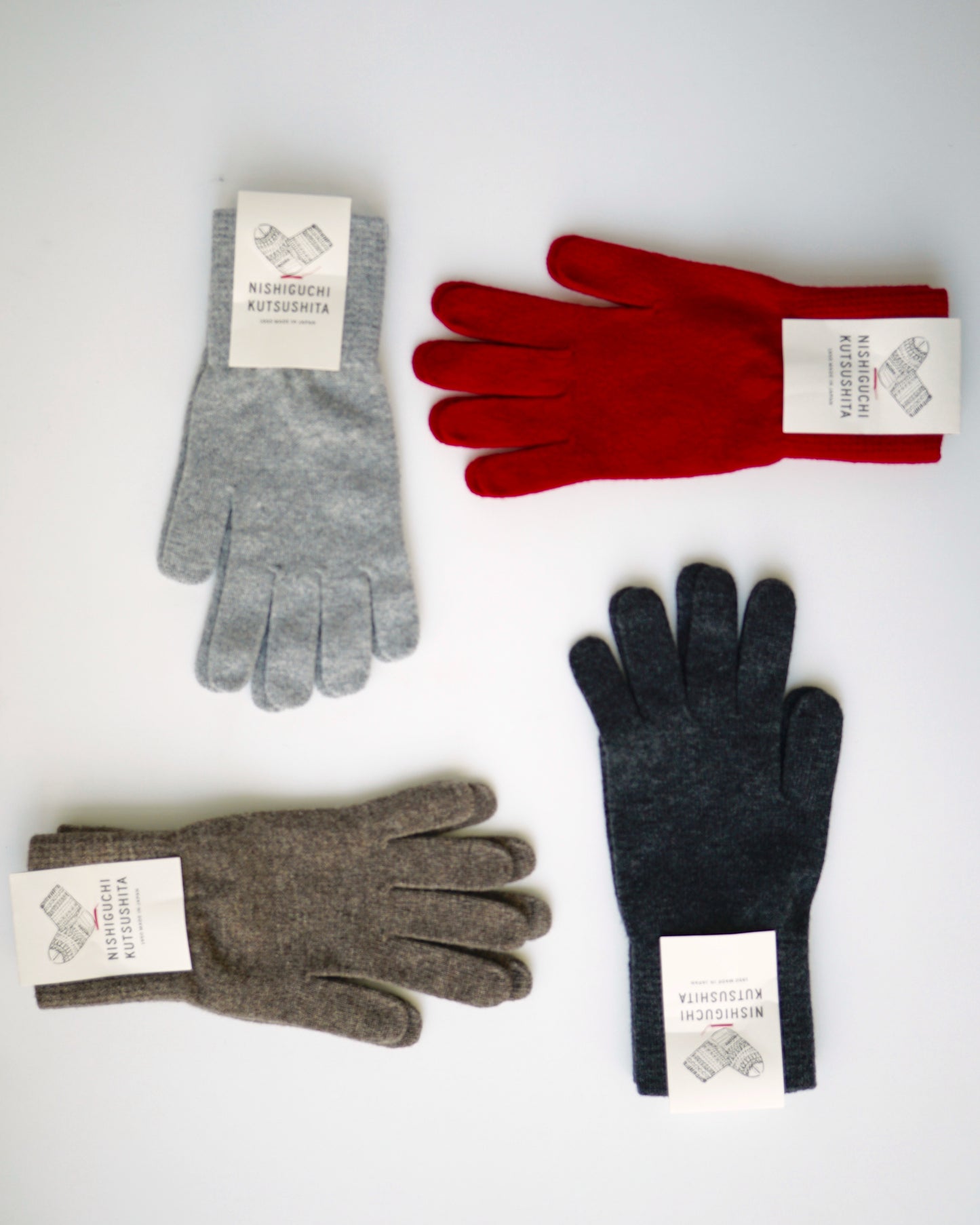 NISHIGUCHI KUTSUSHITA : merino wool gloves