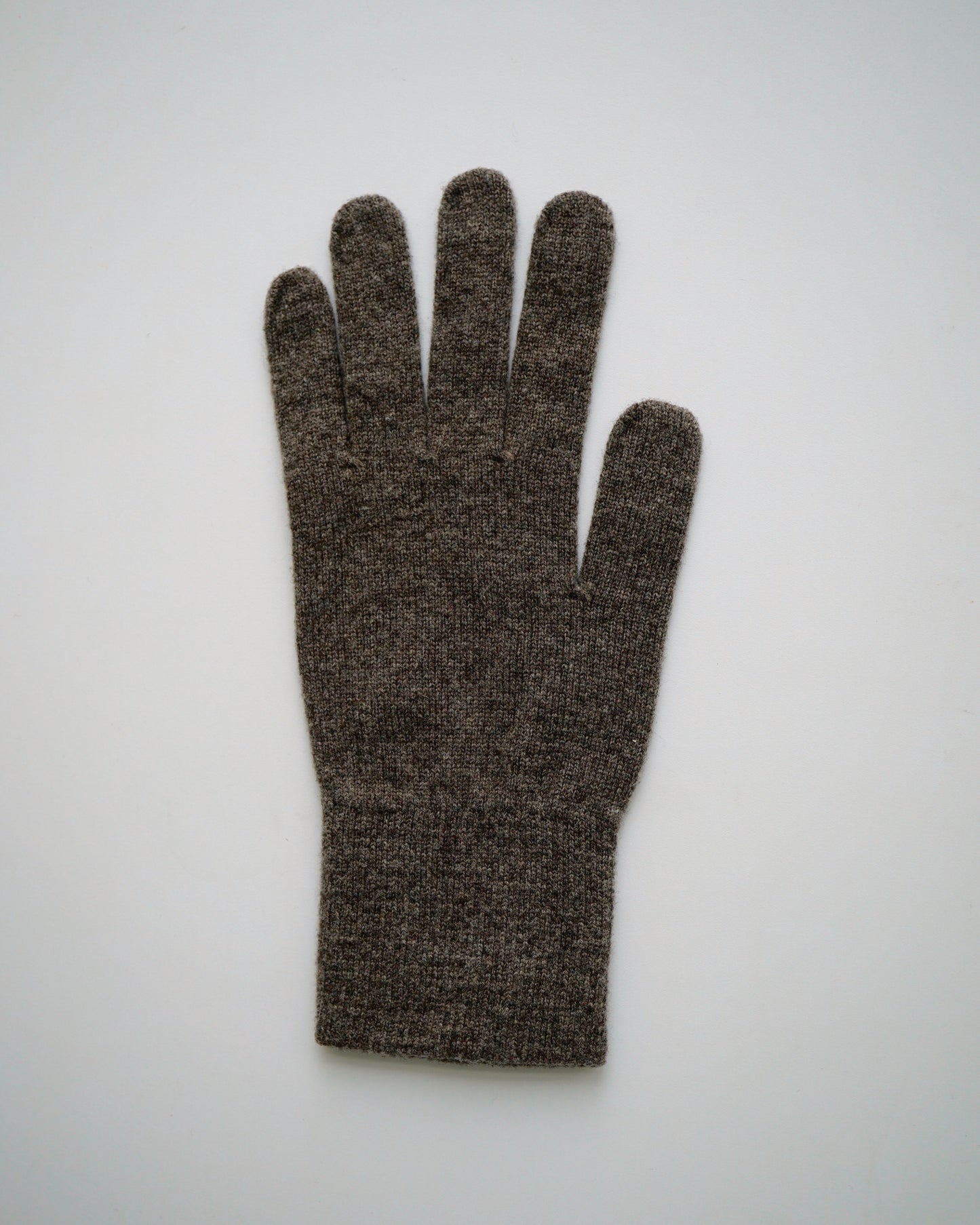 NISHIGUCHI KUTSUSHITA : merino wool gloves