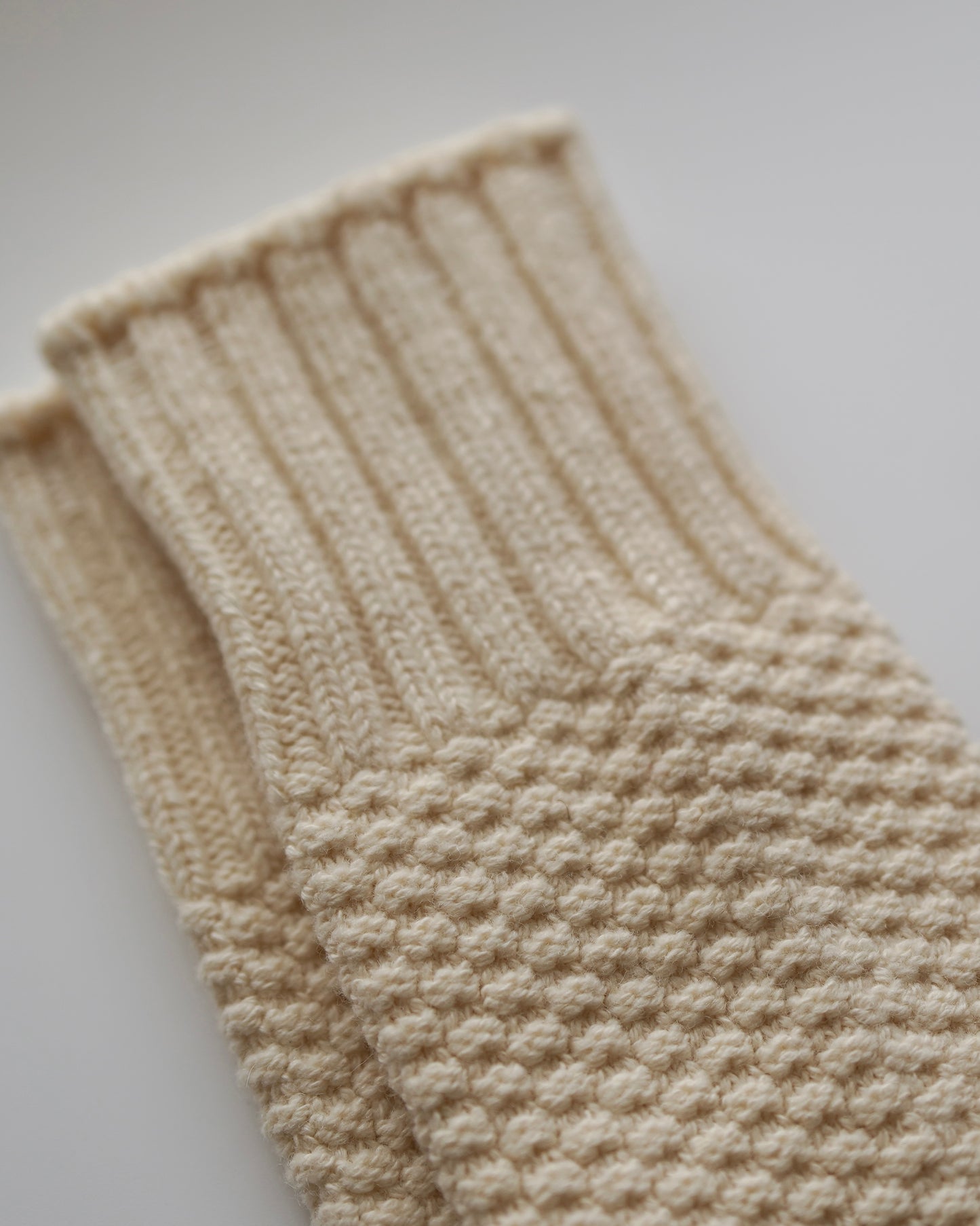 nishiguchi kutsushita : wool cotton boot socks