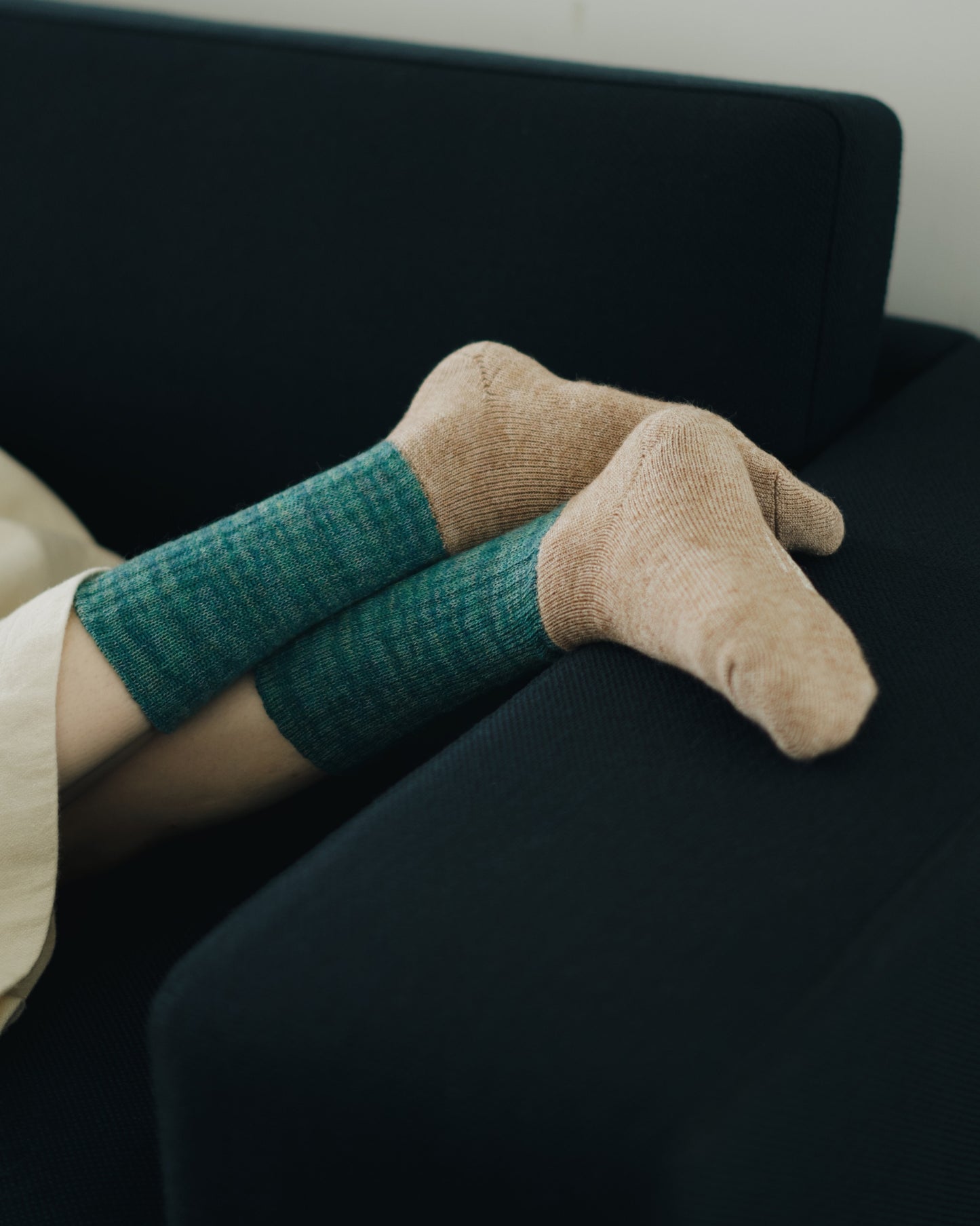 NISHIGUCHI KUTSUSHITA : oslo mohair wool pile sock