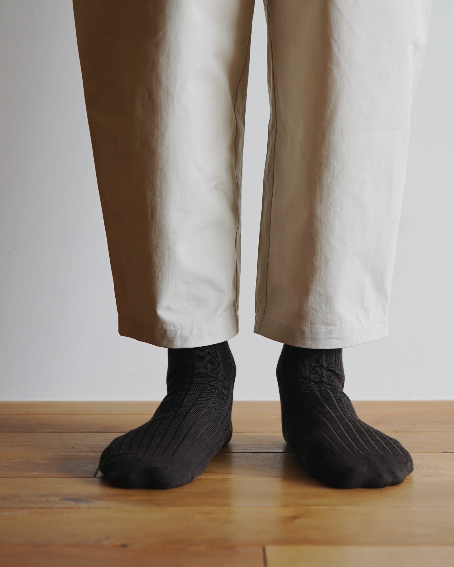 NISHIGUCHI KUTSUSHITA : praha merino wool sock long