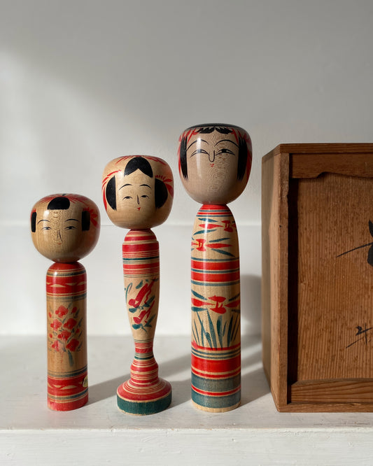 vintage kokeshi doll