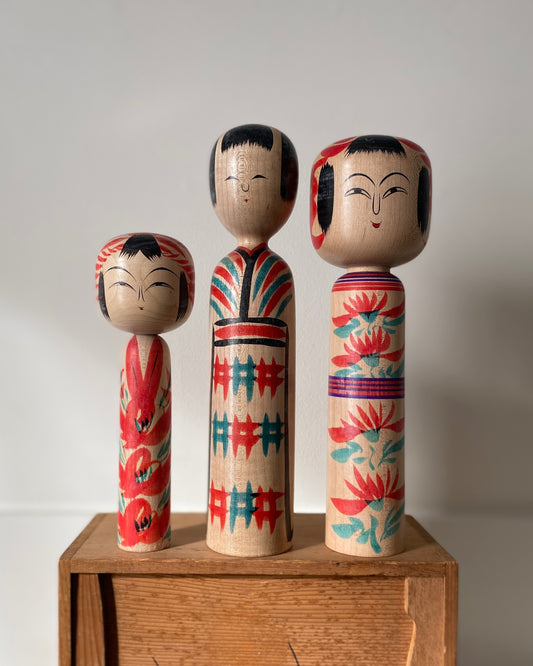 vintage kokeshi doll