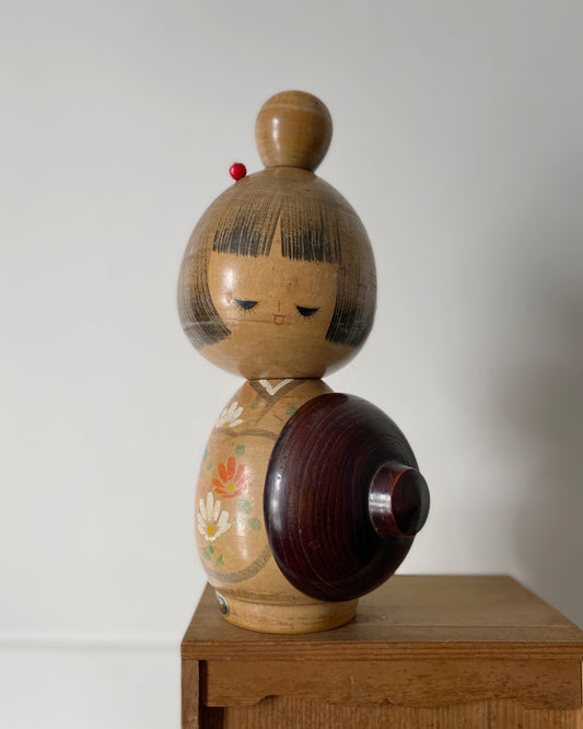 vintage kokeshi doll