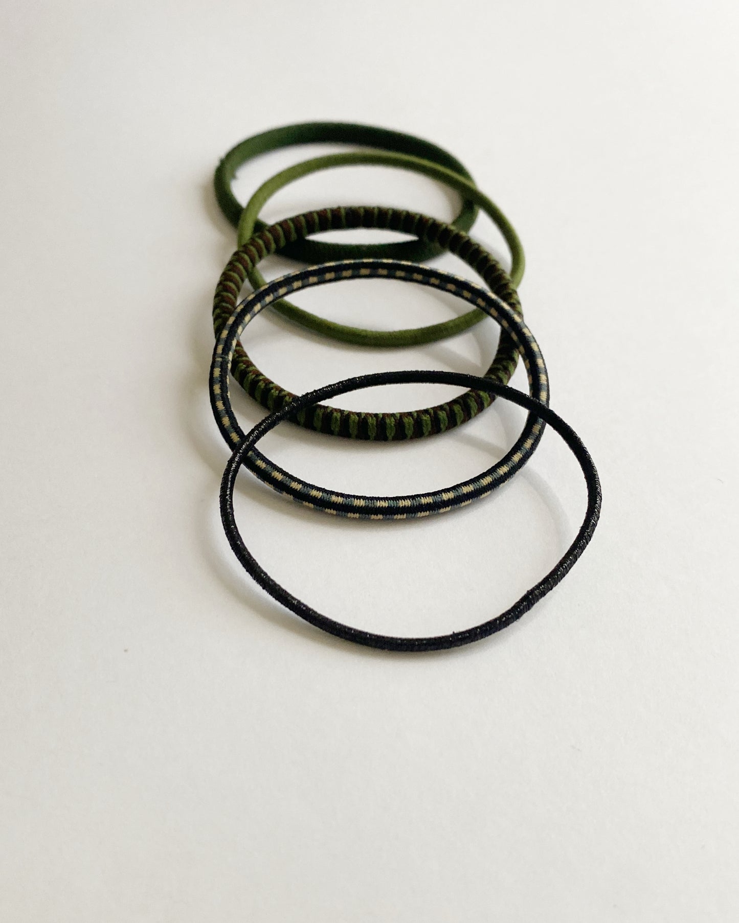 uki : hair ties - nori