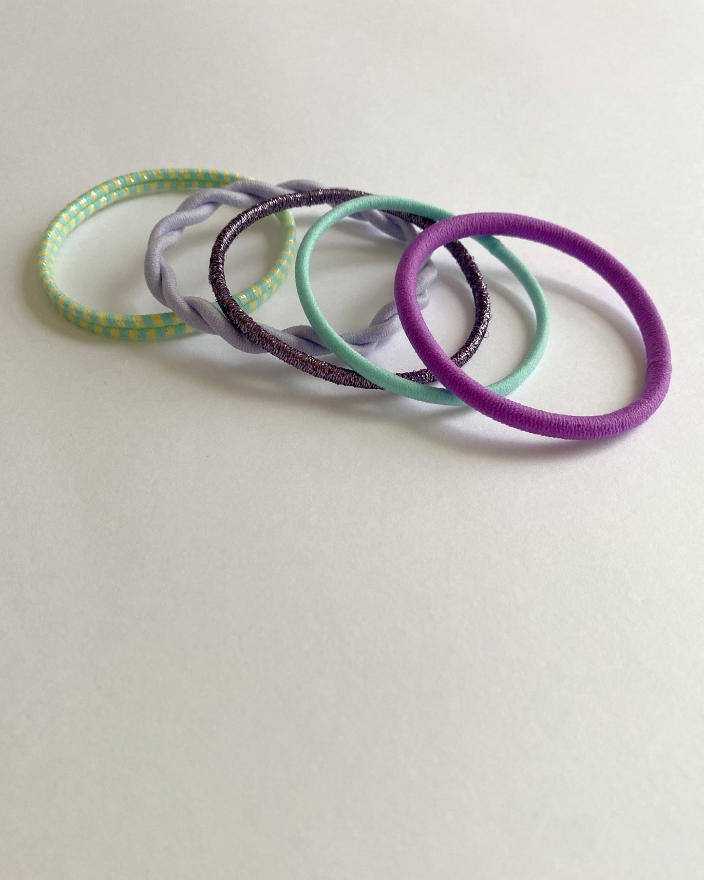 uki : hair ties - wagashi
