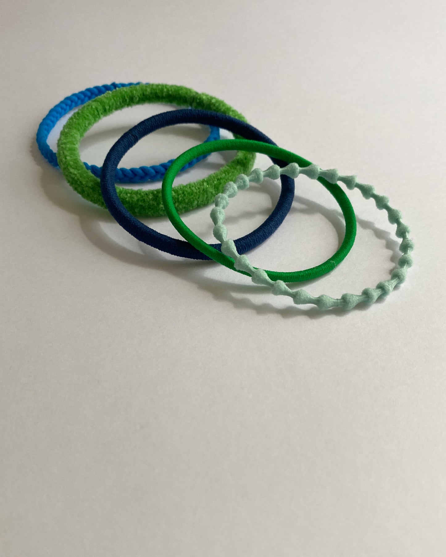uki : hair ties - wasabi