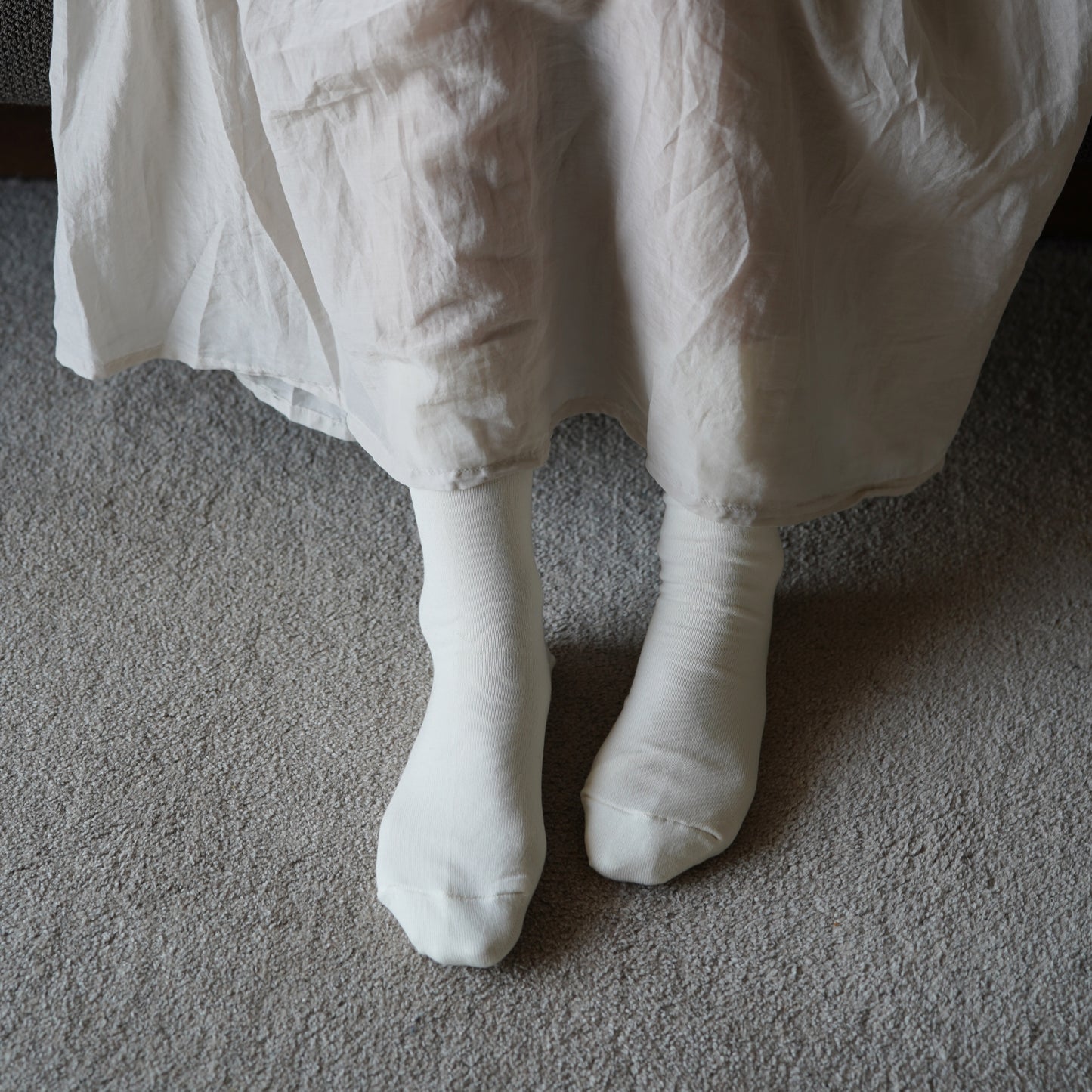 hakne : silk cotton double faced socks
