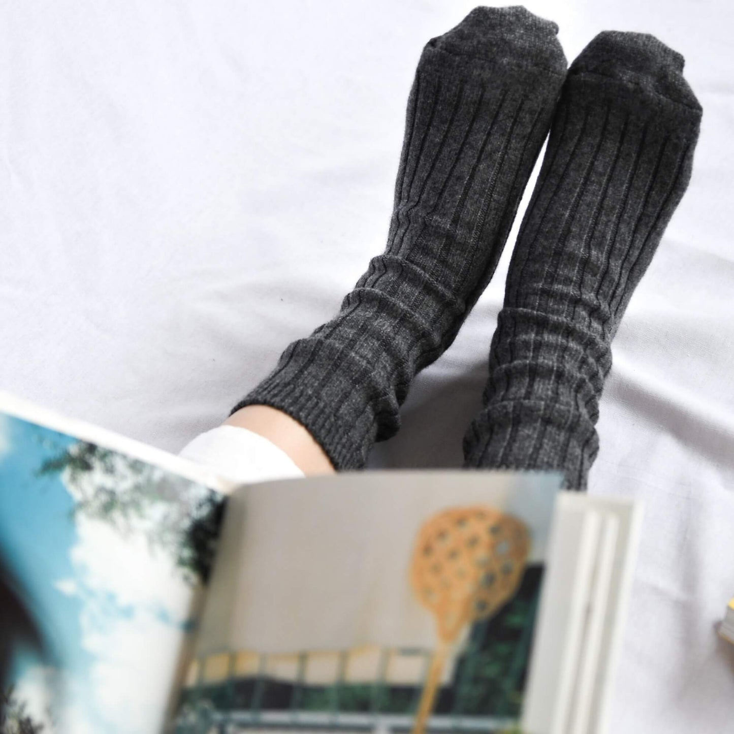 NISHIGUCHI KUTSUSHITA : praha cashmere ribbed sock