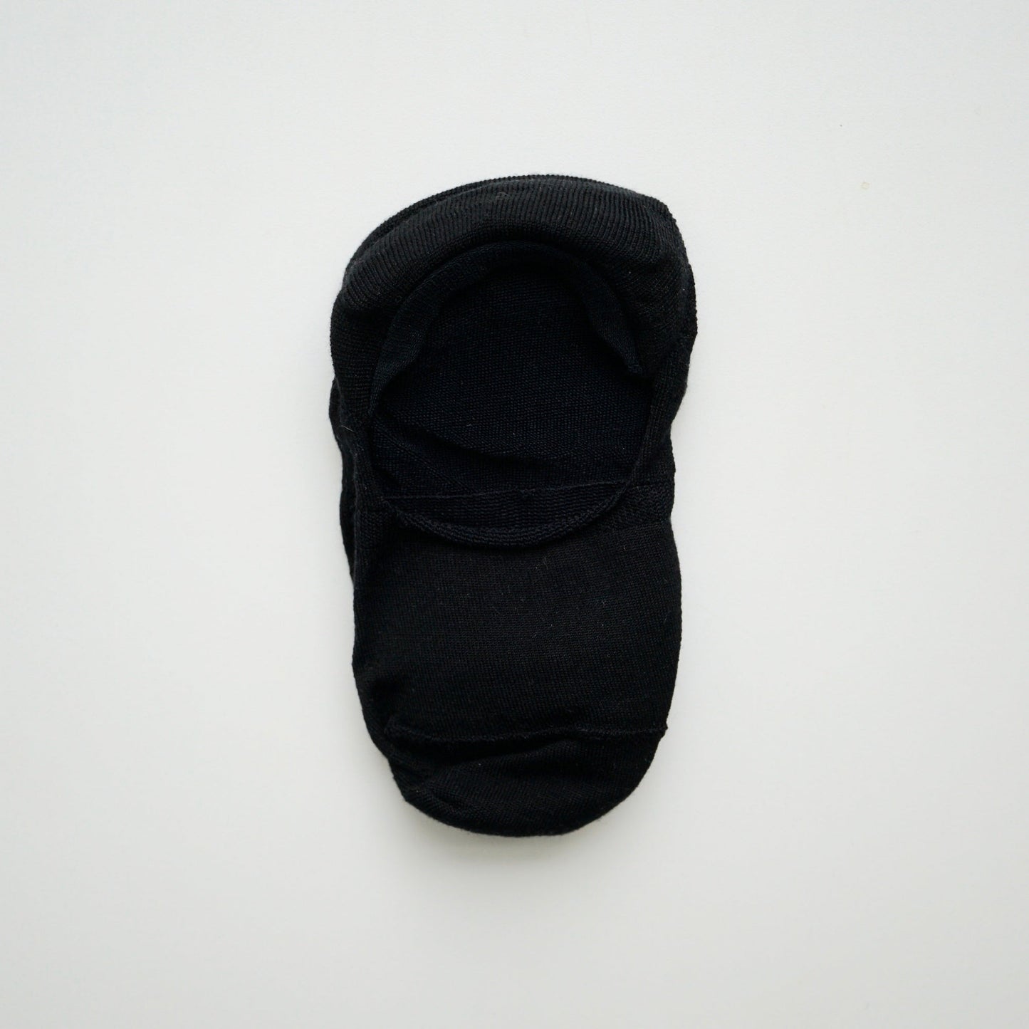 hakne : silk no show liners