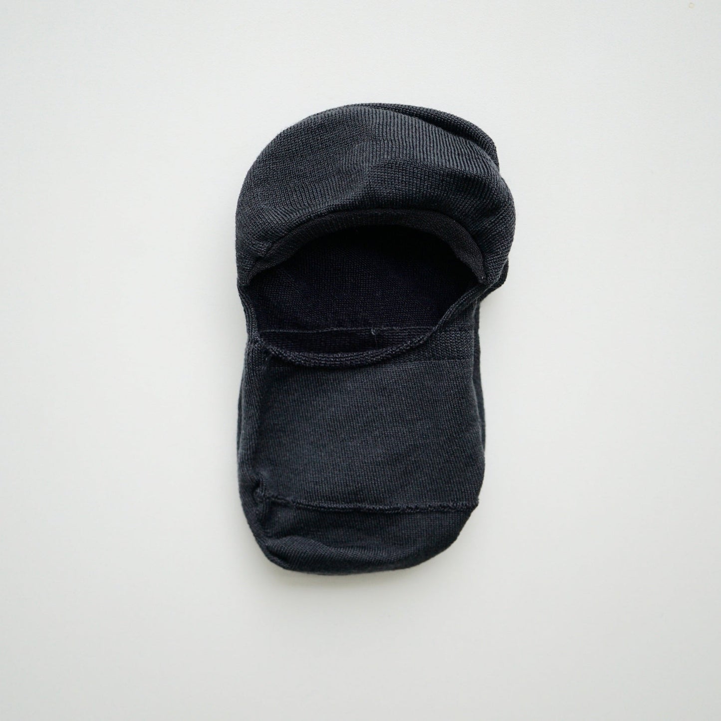 hakne : silk no show liners