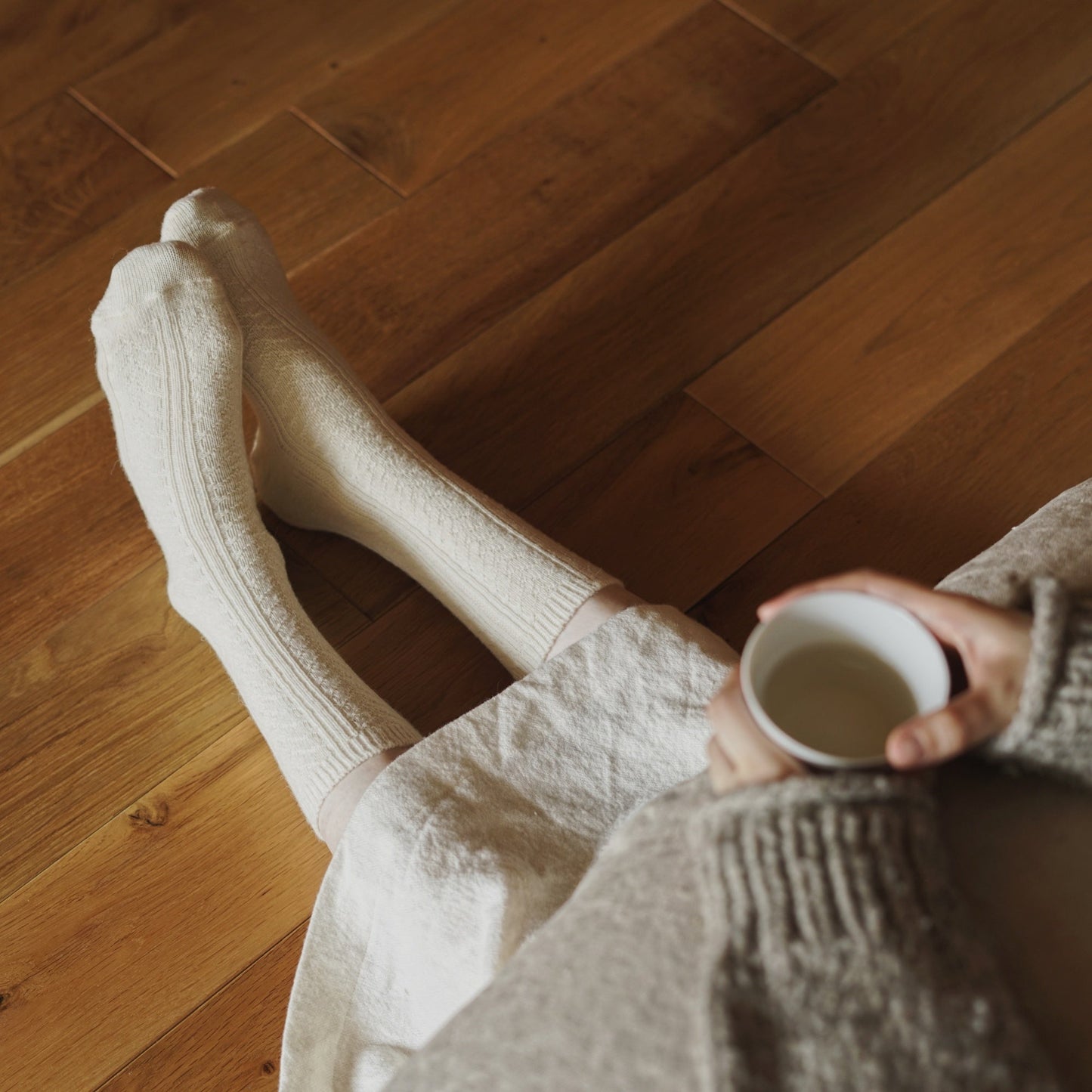 NISHIGUCHI KUTSUSHITA : praha alpaca wool cable sock