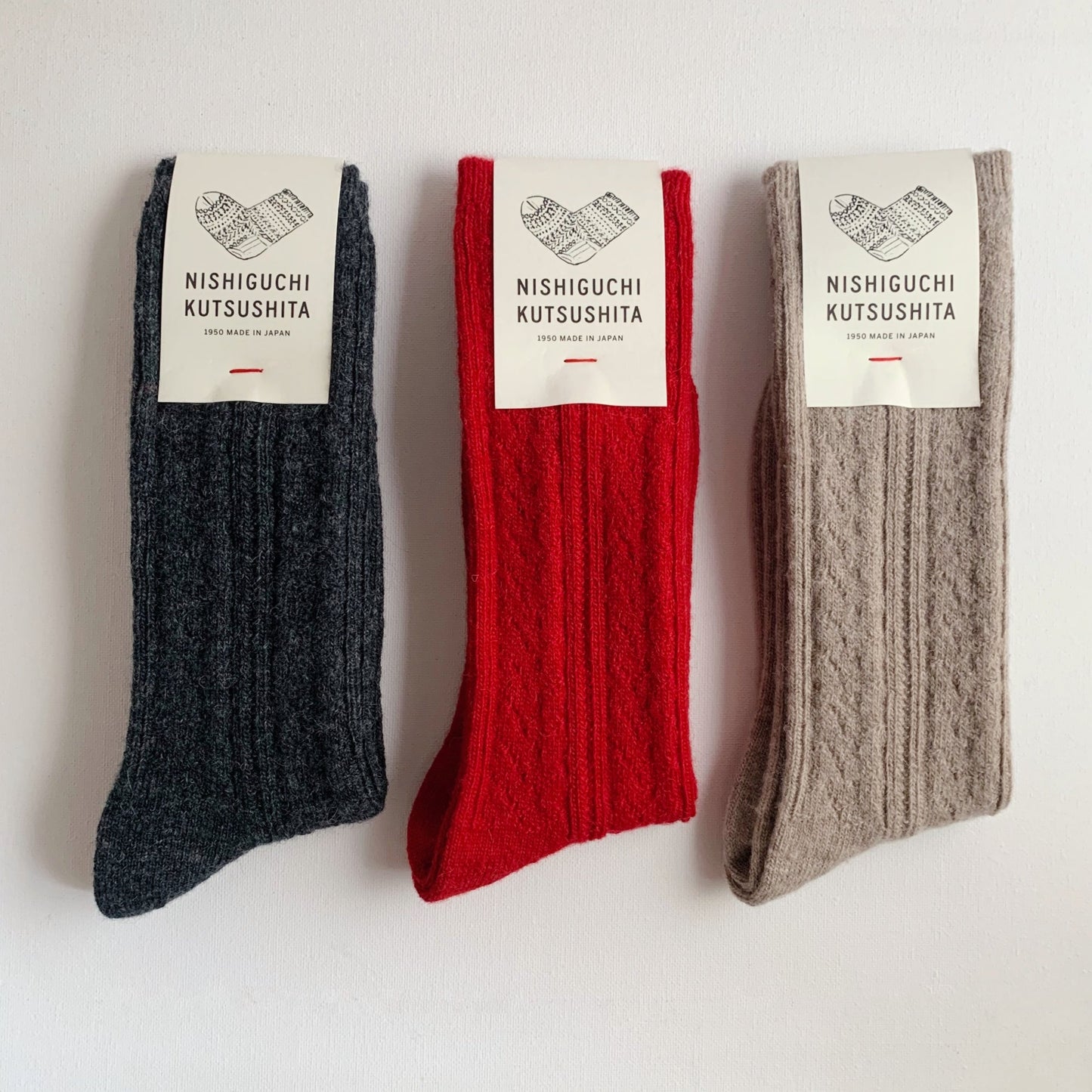 NISHIGUCHI KUTSUSHITA : praha alpaca wool cable sock