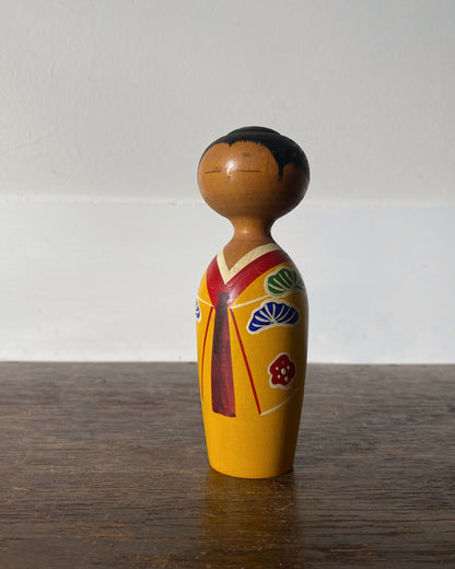 vintage yellow kimono kokeshi