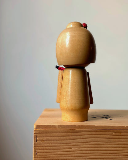 vintage kokeshi doll