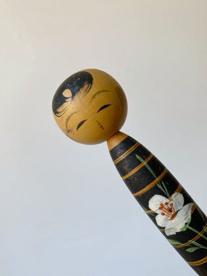 vintage kokeshi doll