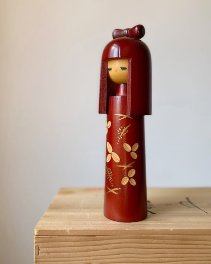 vintage kokeshi doll