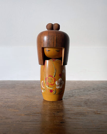 vintage blossom kokeshi