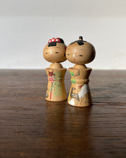 vintage Nara souvenir kokeshi pair