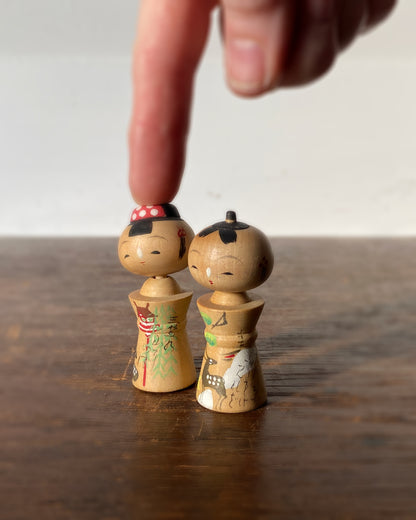 vintage Nara souvenir kokeshi pair