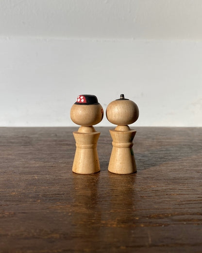 vintage Nara souvenir kokeshi pair