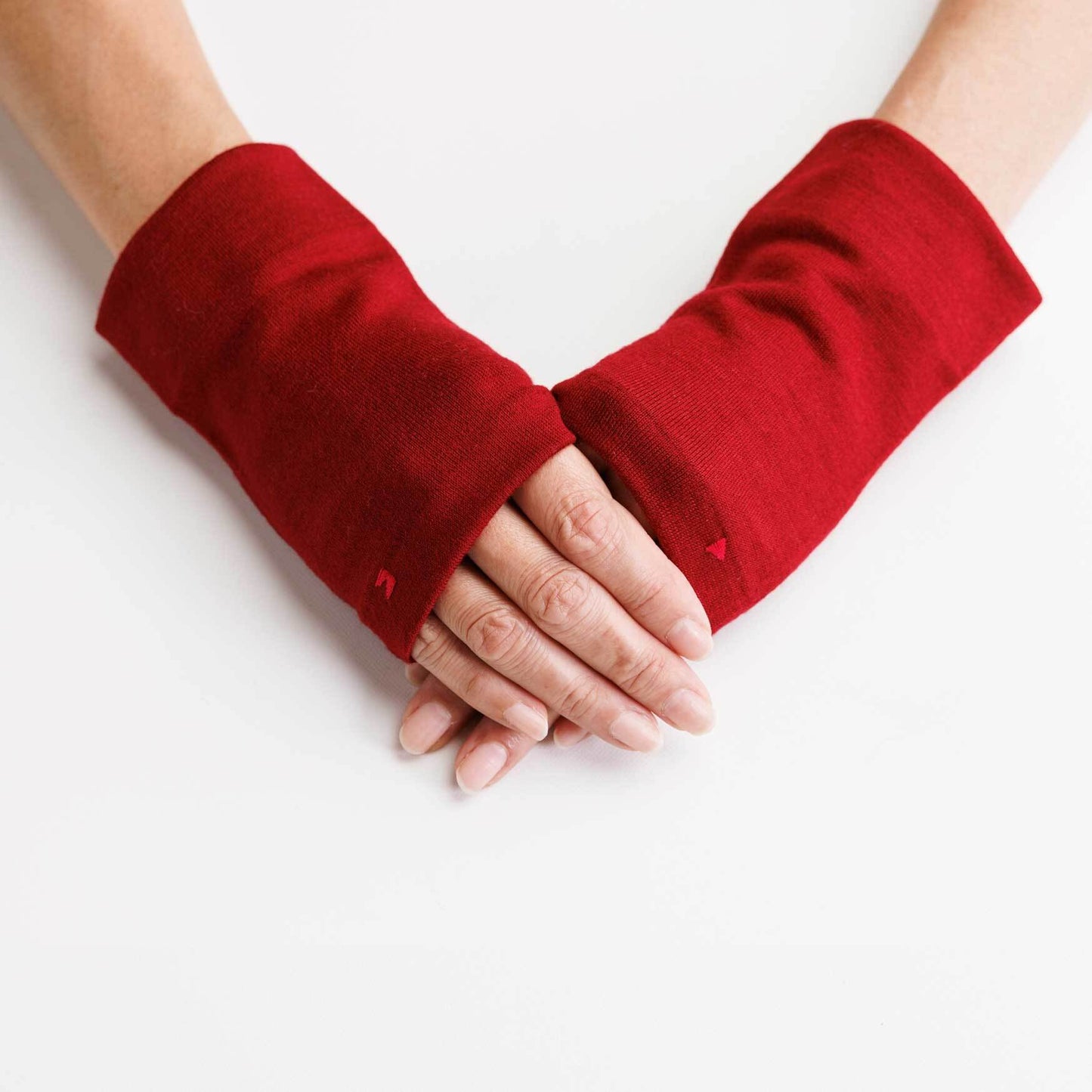 hac : wool wrist warmers