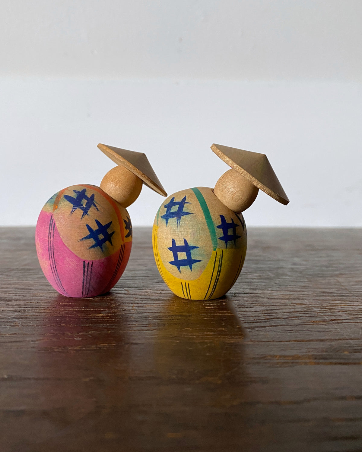 vintage traveller kokeshi pair