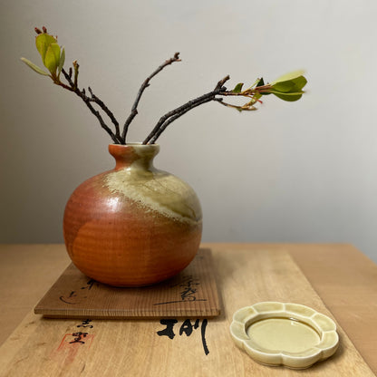 hibi : seto porcelain incense dish - sand