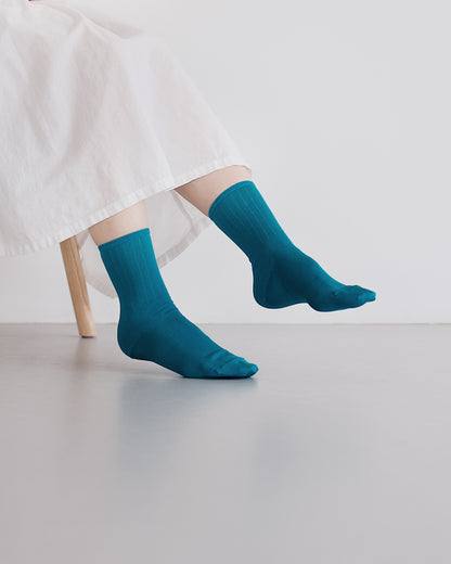 hakne : smooth silk socks