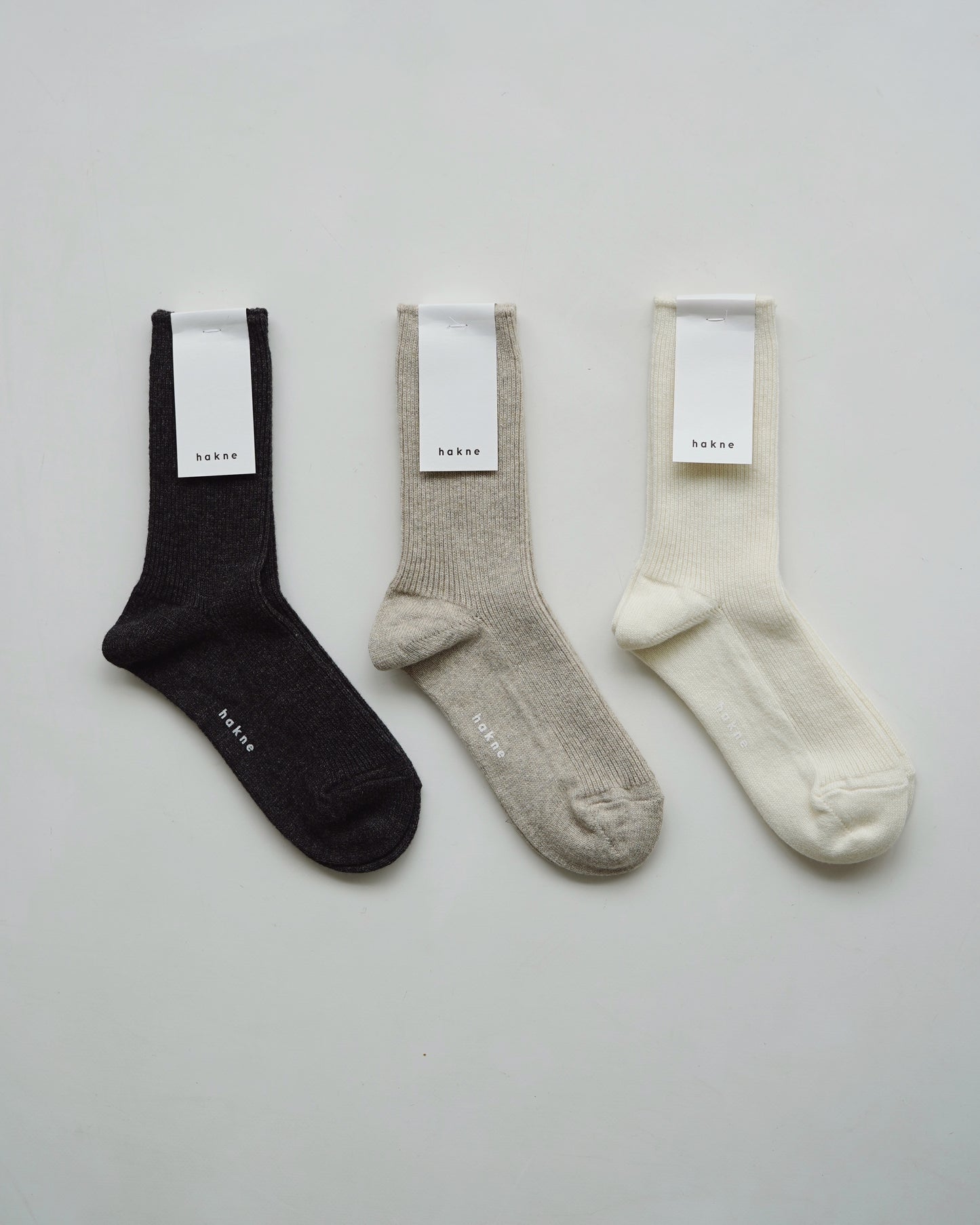 hakne : wool cashmere ribbed socks