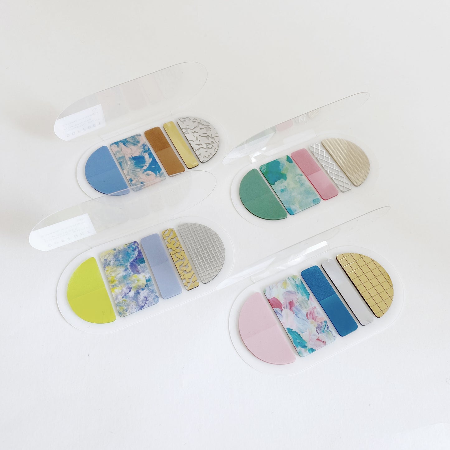 Hitotoki : coffret cosmetic motif film stickers