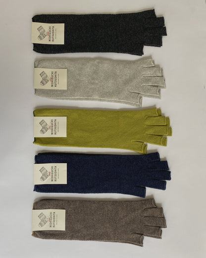 NISHIGUCHI KUTSUSHITA : teni merino wool gloves